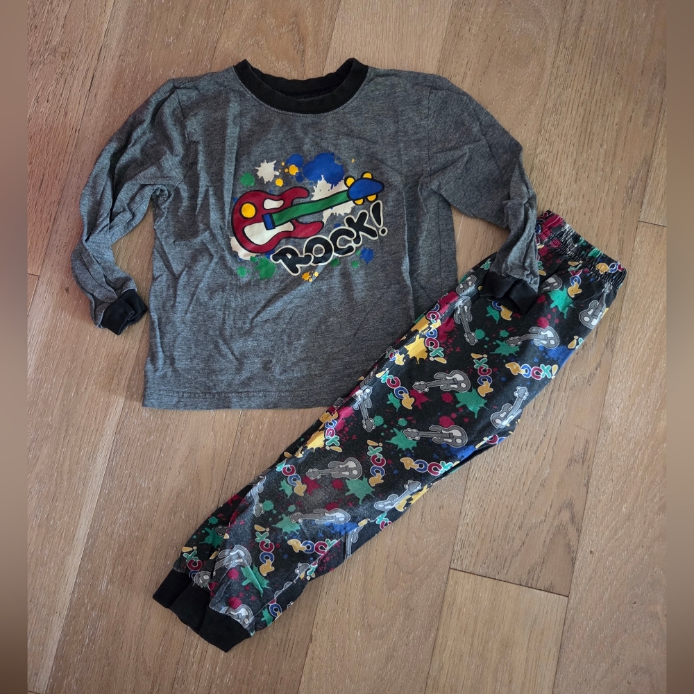 GEORGE | Gray Guitar Print Pajama Set
